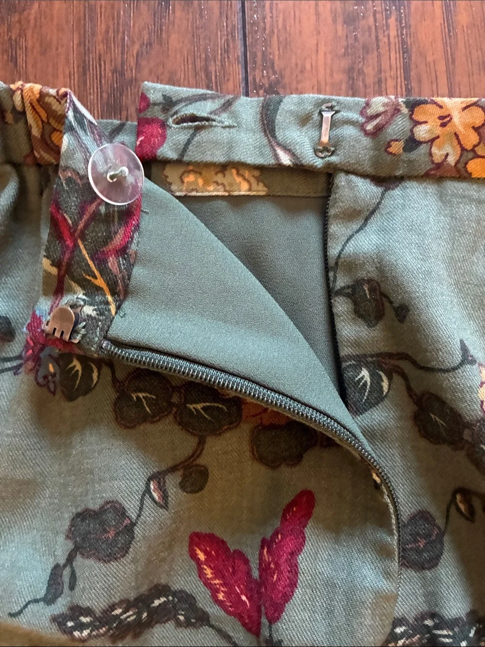 VTG Pendleton Teal Green A-Line Skirt with Red and Pink Floral Print